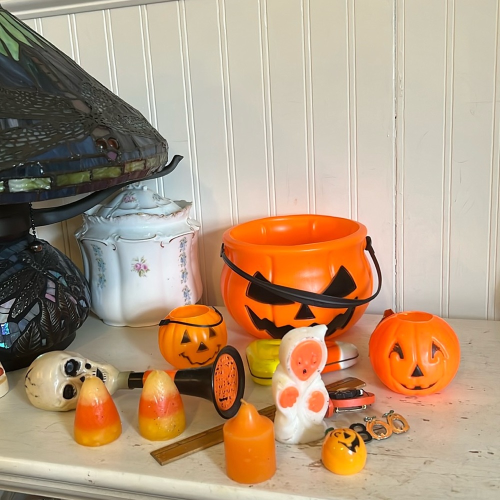 Lot Vintage Halloween candles decoration pumpkin blow mold candy pail skeletons